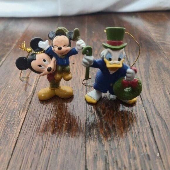 Vintage 1992 Avon Disney A Christmas Carol Set of 2 Ornaments Mickey Mouse - Picture 1 of 8